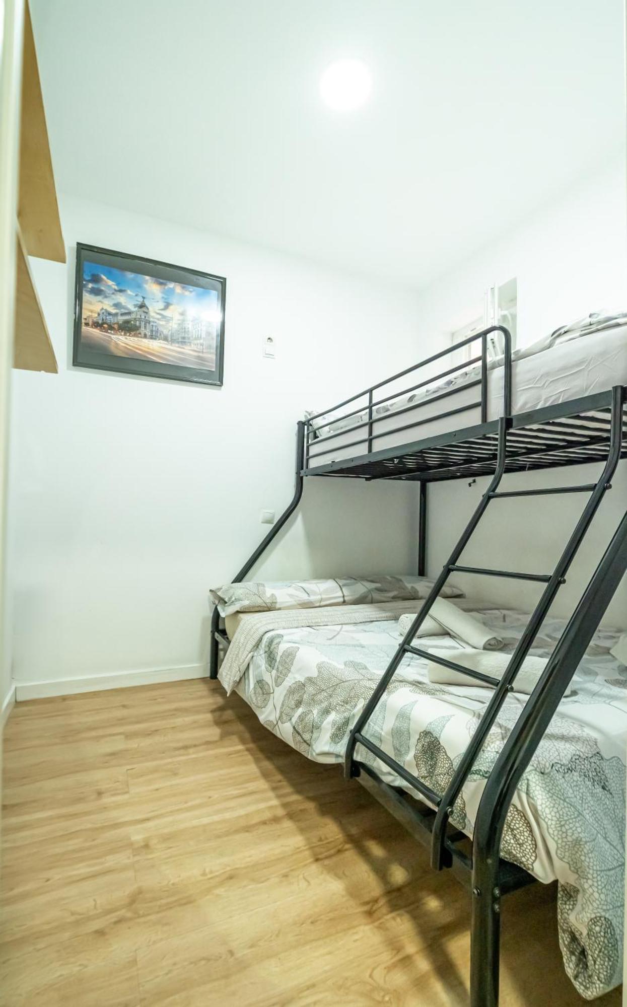 Apartmán New Flat , Modern , Wifi, 10Min Sol, 5 Reina Sofia Madrid Exteriér fotografie